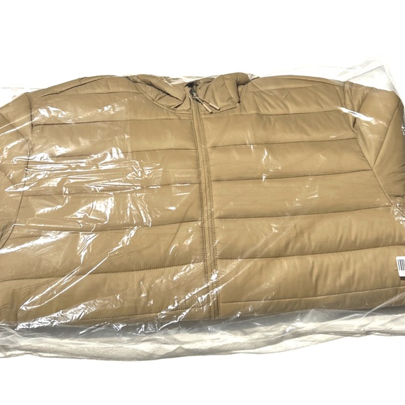 Ozark Trail Beige Hooded Puffer Jacket - Picture 5 of 7